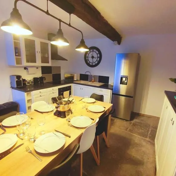 Agréable maison 8 personnes WIFI et clim，位于Marmeaux的酒店