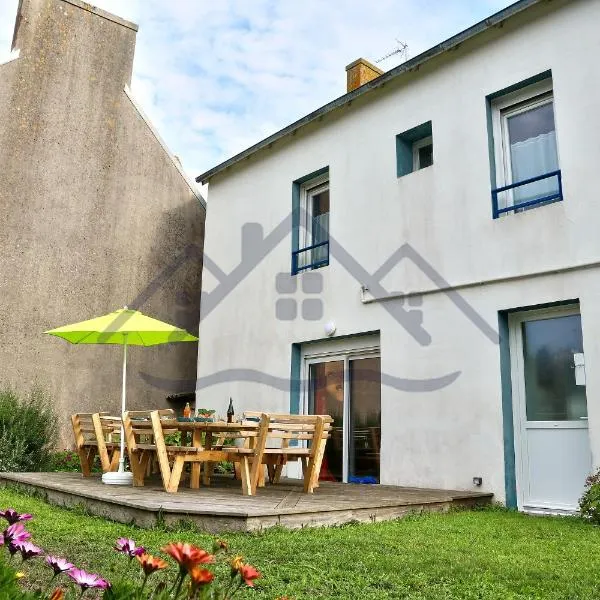 LocaLise - M26 - Ty Vakansou - Maison avec jardin au Guilvinec - Tout à pied, plage, port, centre - Wifi inclus - Draps inclus - Animaux non admis，位于吉尔维内克的酒店