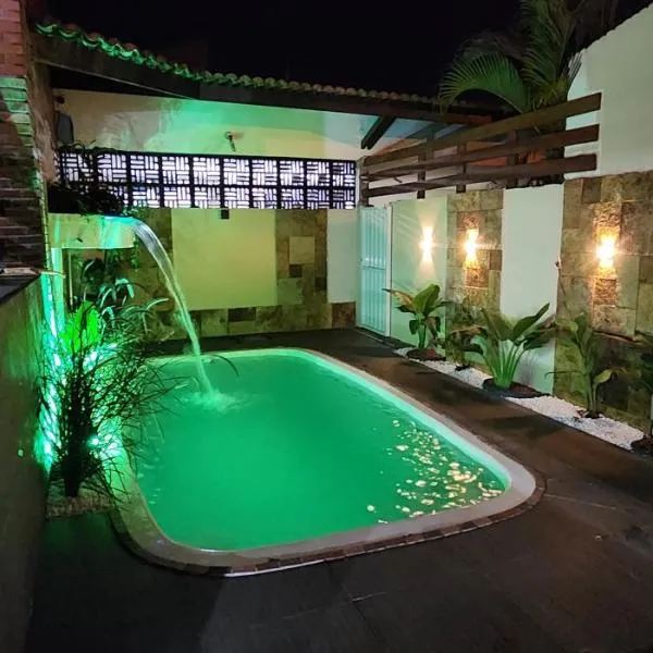 Loft completo com area de lazer piscina e churrsqueira，位于帕纳米林的酒店