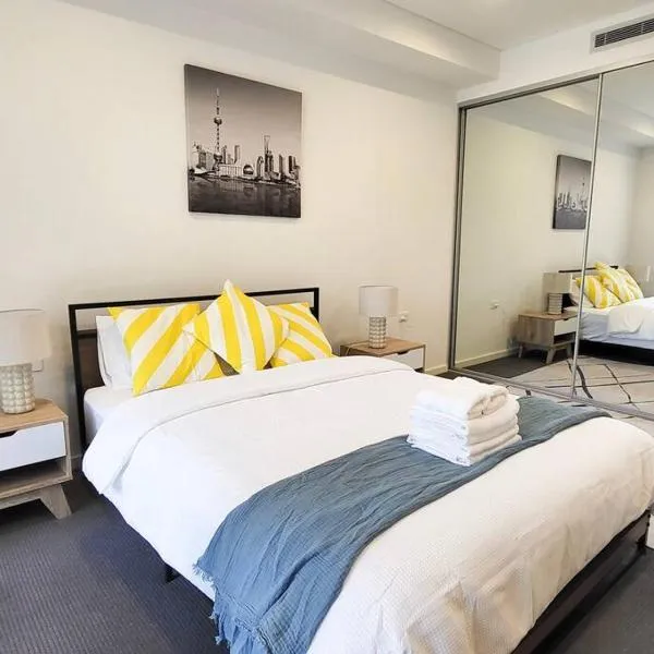 Modern Elegance: 2 Bedroom Oasis w/ Free Parking，位于Asquith的酒店