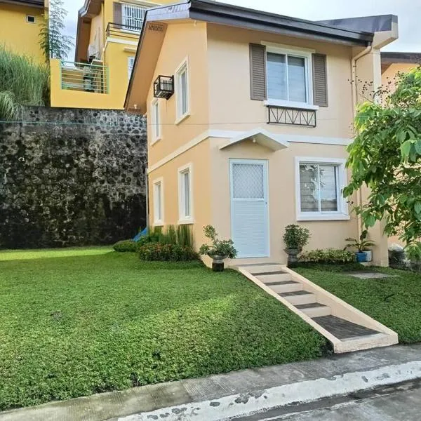 Niana’s Place 2BR w Garden, Internet, Netflix，位于黎牙实比的酒店