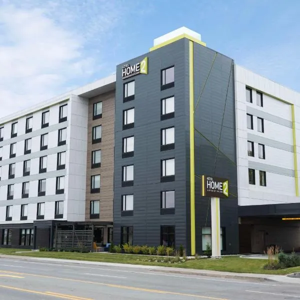 Home2 Suites By Hilton Quebec City，位于Saint-Augustin-de-Desmaures的酒店