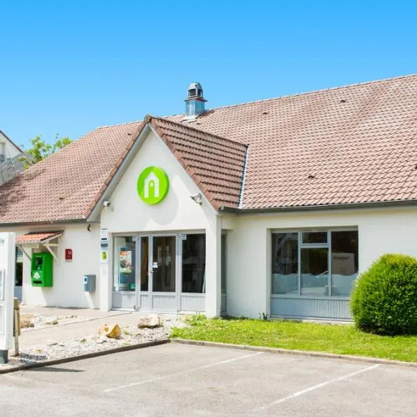 钟楼姆豪斯摩尔施维尔酒店，位于Heimsbrunn的酒店