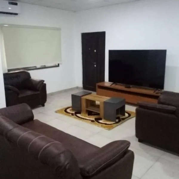 Ibadan Serviced Apartments，位于Podo的酒店