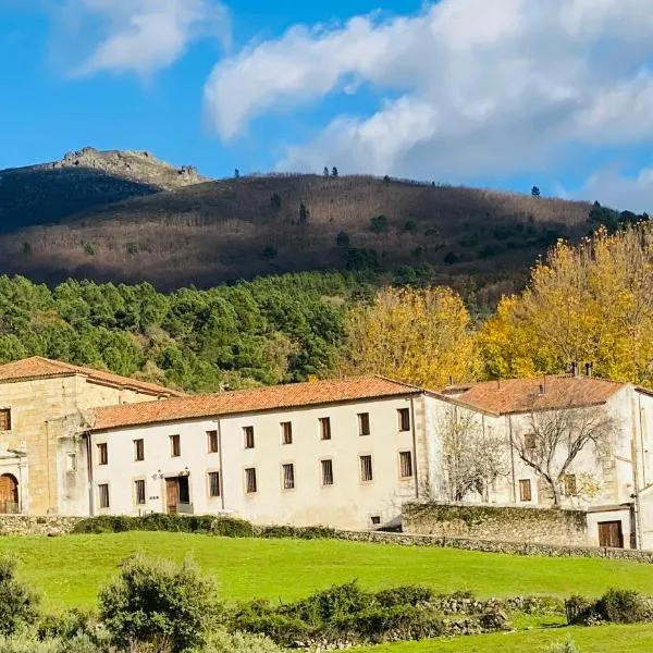 霍斯贝德利亚加塔山脉修道酒店，位于Navasfrías的酒店