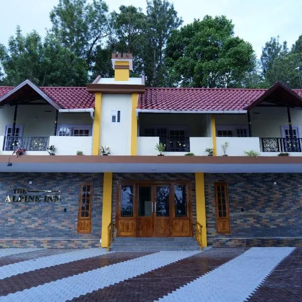 The Alpine Inn，位于Gūdalūr的酒店