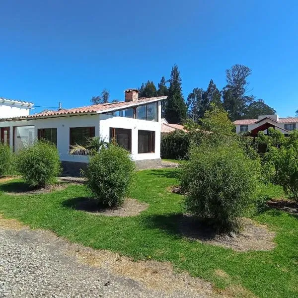 Hermosa y cálida casa de descanso en Tuta - Boyacá，位于Cantera的酒店