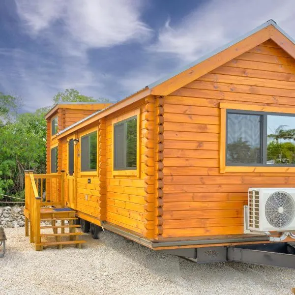 Cabins at Bonefish Bay，位于马拉松的酒店