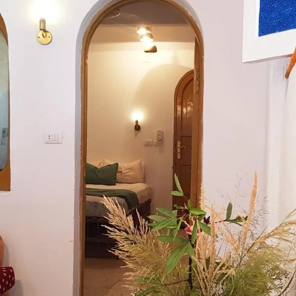 HabuHeritageHomeStayInLuxor，位于Al Aqālitah的酒店