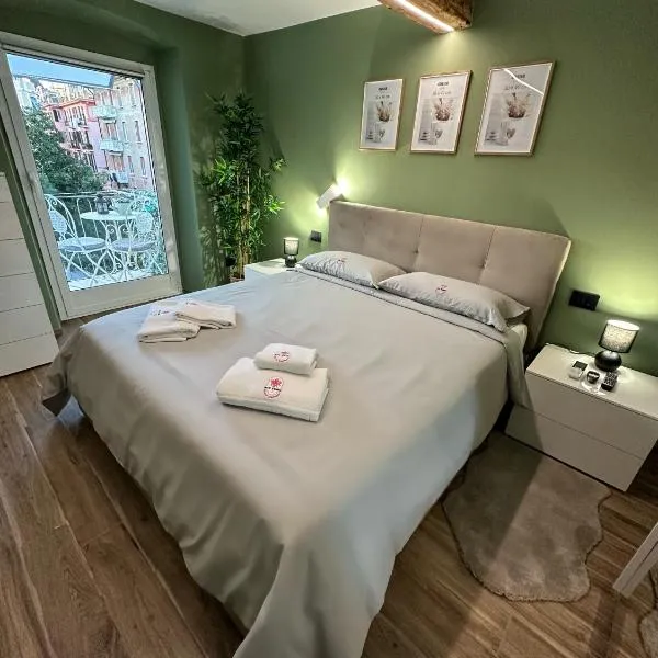 Bel Fiore Deluxe Apartment，位于热那亚的酒店