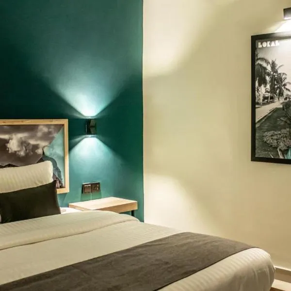 LOKAL Rooms x Shahrah-e-Faisal (Nursery)，位于卡拉奇的酒店
