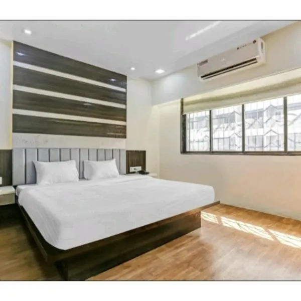 Hotel Vinyasa Residency, Bhayandar, Maharashtra，位于布哈延达尔的酒店