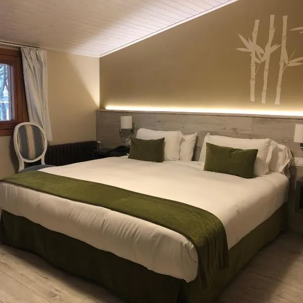 Hotel Restaurante El Montico，位于托尔德西拉斯的酒店