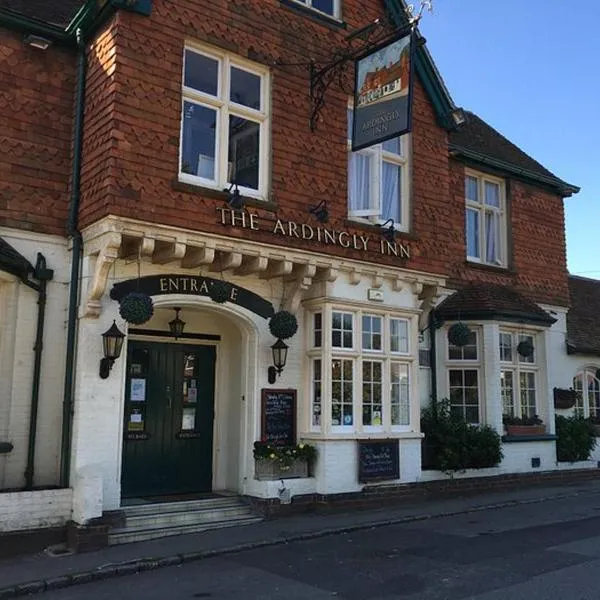The Ardingly Inn，位于Chelwood Gate的酒店