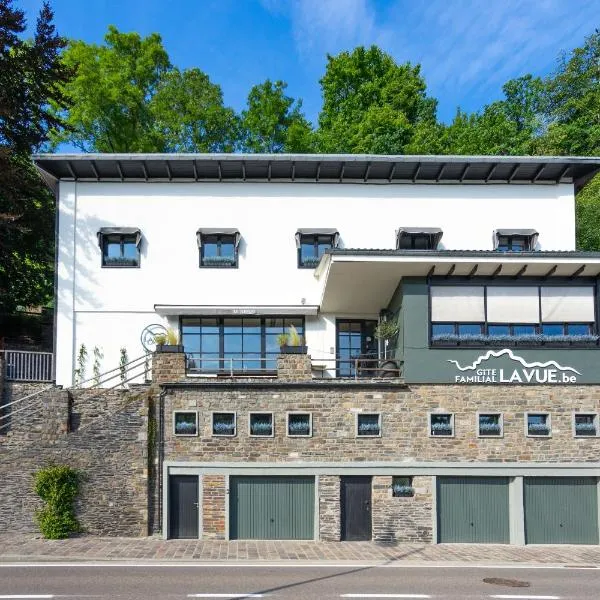La Vue gîte familial，位于拉罗什-阿登的酒店