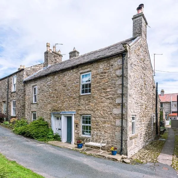 Low Cottage，位于里斯的酒店