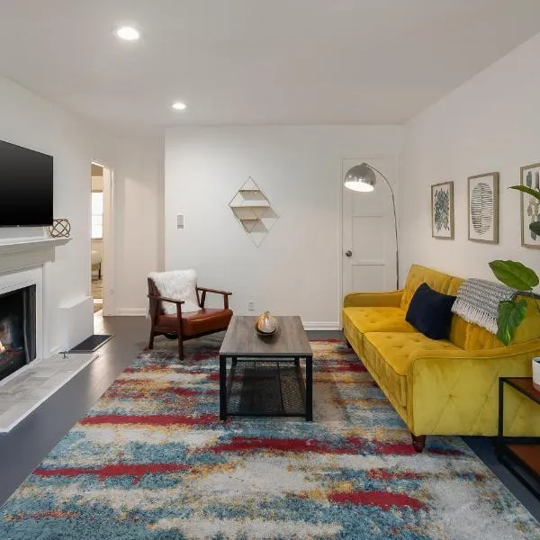 Quaint 1BD 1BA Bungalow，位于洛杉矶的酒店
