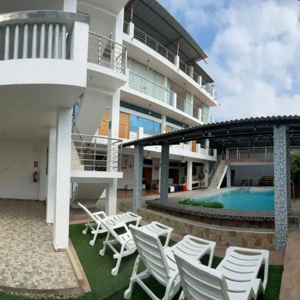 Hotel Pinos del Mar，位于索里托斯的酒店
