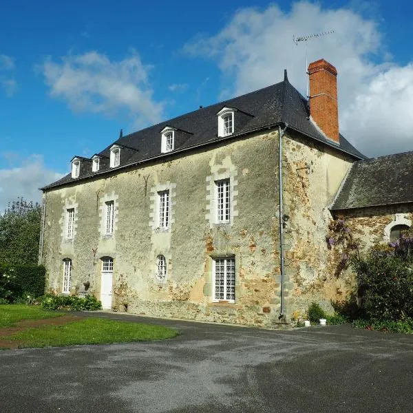 Les Grands-Aulnais，位于Cossé-le-Vivien的酒店