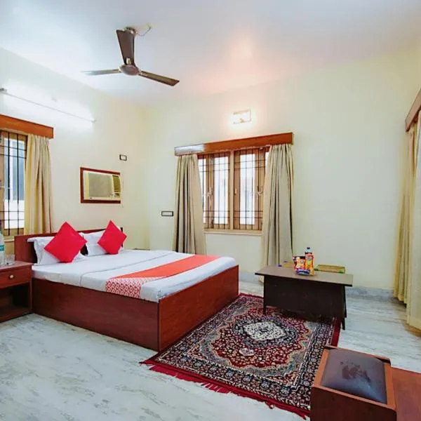 OYO Retro Residency，位于Pānāgarh的酒店