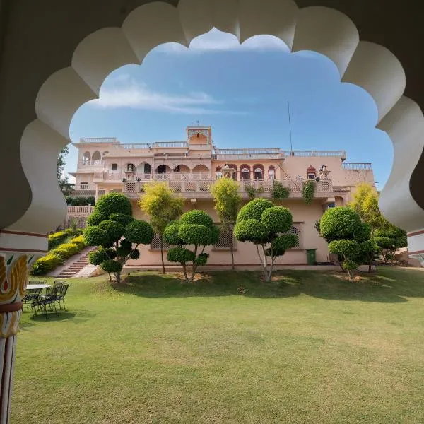 Fort Beejwar Chauhan by Aayams Neemrana，位于Shāhjahānpur的酒店