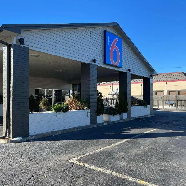 Motel 6 Greenville, NC ECU Medical Center,位于格林维尔的酒店