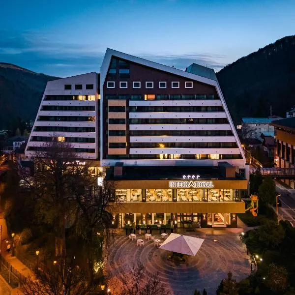 国际酒店 ，位于锡纳亚的酒店