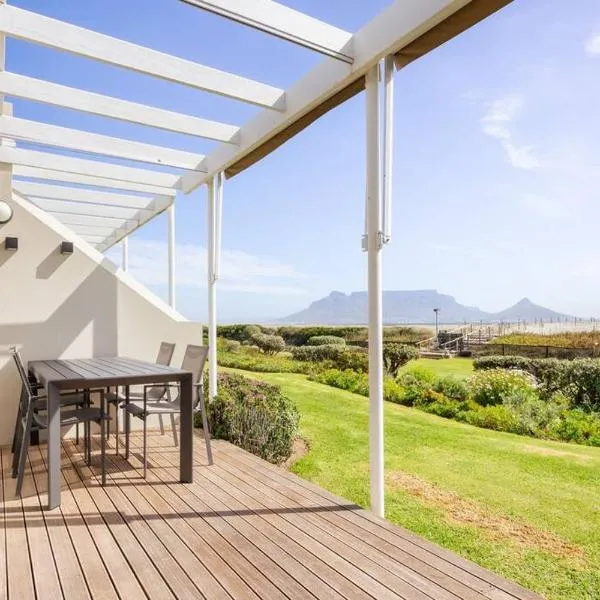 Dolphin Beach cabana Luxe beach cabana voor 4 personen direct aan het strand，位于泰布尔维尤的酒店