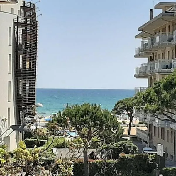 Appartamento Vista Mare Jesolo.，位于伊拉克里亚马勒的酒店