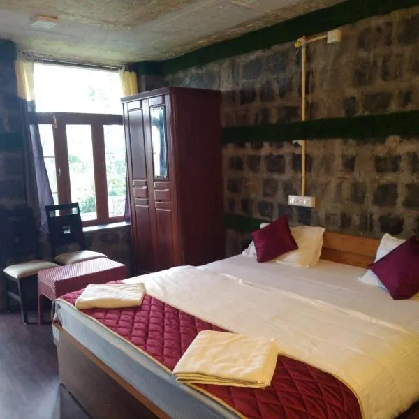 Cholai Resorts & Hotels，位于塞勒姆的酒店