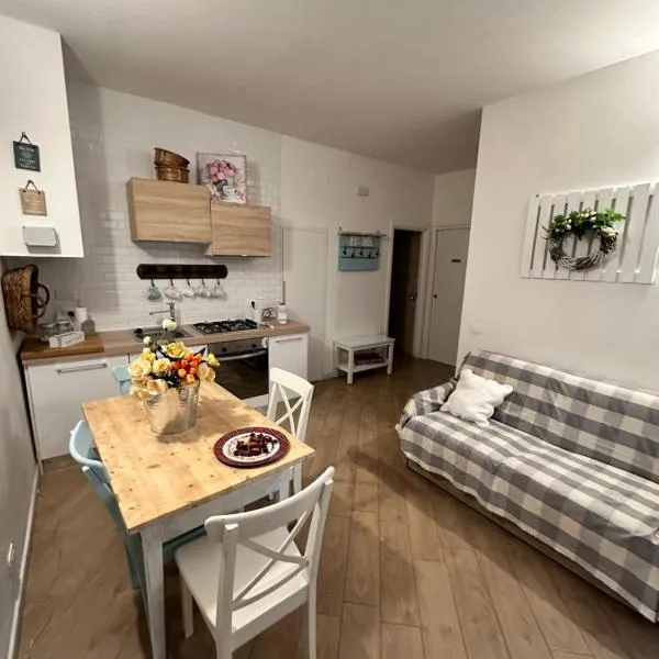 Dolce vita al lago，位于安圭拉萨巴齐亚的酒店