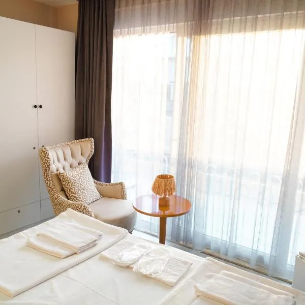 LARA BOUTIQUE HOTEL Antalya，位于拉瑞的酒店
