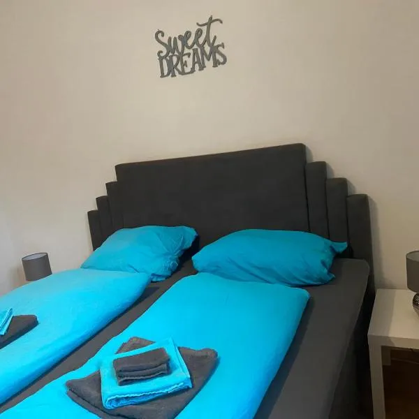 Schöne Wohnung, Stadtnah & Campusnähe，位于黑尔福德的酒店