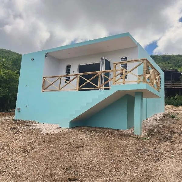 Beach House,Villa Santirome/Free Wifi,Parking，位于Westpunt的酒店
