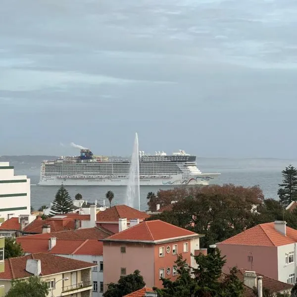 Top Sea View Lisboa - Oeiras，位于帕苏迪阿尔库什的酒店