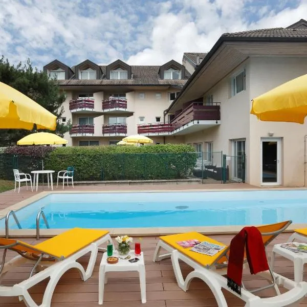 Logis Hotel Arc En Ciel，位于Vailly的酒店