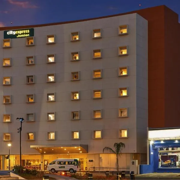 City Express Junior by Marriott Aguascalientes Centro，位于阿瓜斯卡连特斯的酒店