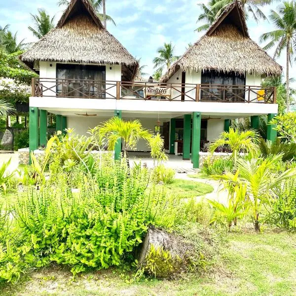 Private Beachfront Villa in Siargao，位于Santa Monica的酒店