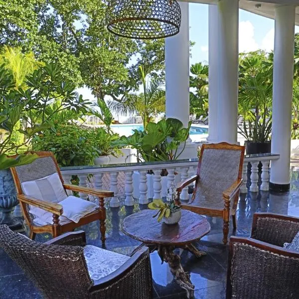 Chateau Elysium，位于博瓦隆的酒店