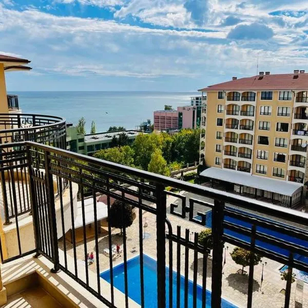 Apartment Golden Sands and Black Sea, Varna，位于罗格其维的酒店