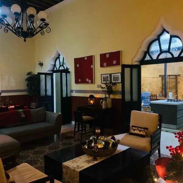 Bella Casa Colonial González con Piscina，位于坎佩切的酒店