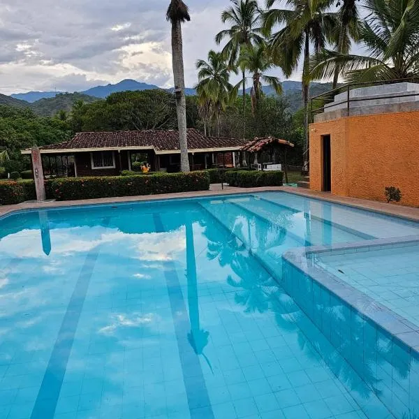 Finca la Querendona，位于圣菲德安蒂奥基亚的酒店