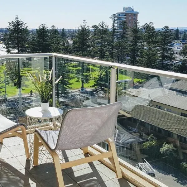 CityViews @ Glenelg * Pool/Beach * Free Parking *，位于格莱内尔格的酒店