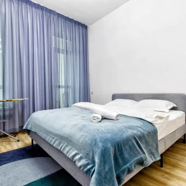 Комфортная квартира на ЭКСПО/ Comfortable flat on EXPO，位于塔尔迪科尔的酒店