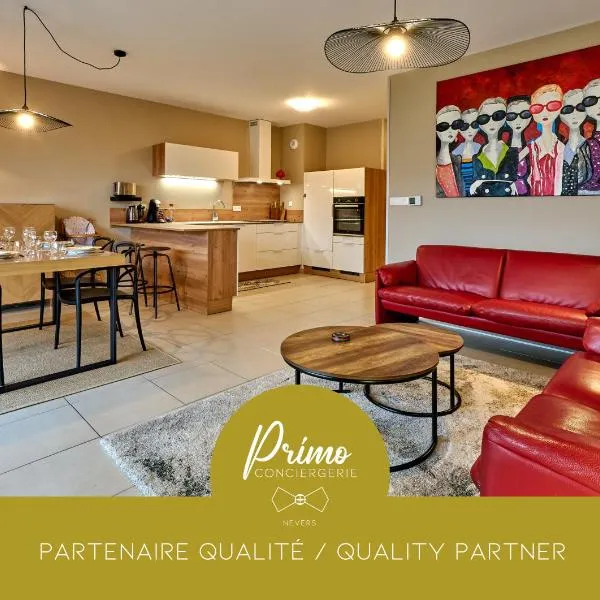 Le Manou, Appartement neuf avec terrasse, parking sous-terrain & ascenseur by PRIMO C0NCIERGERIE，位于讷韦尔的酒店