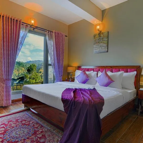 SaffronStays Edelweiss Bluebell House - 3BR English home with Himalayan peak views, bonfire & reading nook，位于拉尼凯特的酒店