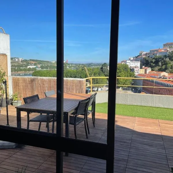 Penthouse Terraço de Coimbra，位于科英布拉的酒店