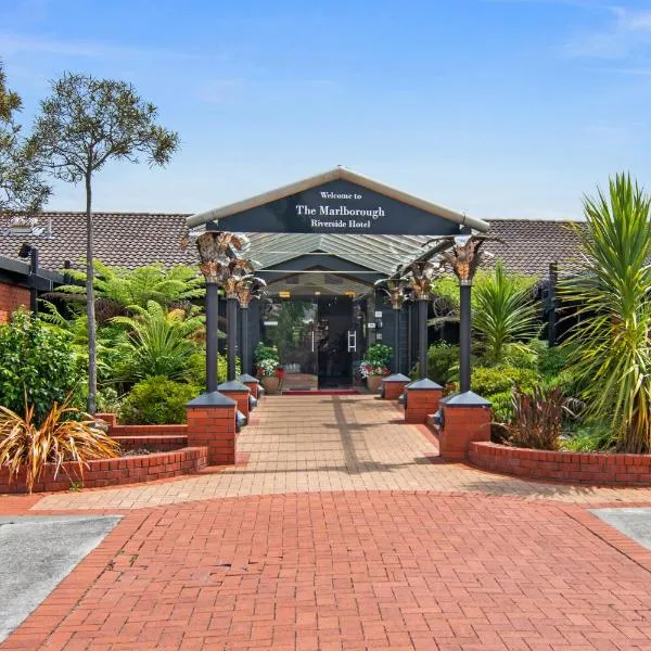 Riverside Hotel Marlborough，位于Lower Dashwood的酒店