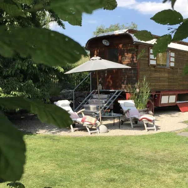 Romantikurlaub im Zirkuswagen，位于Hümmel的酒店