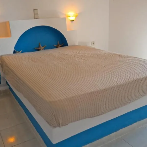 马诺利斯公寓，位于纳克索斯岛卡斯特拉基的酒店